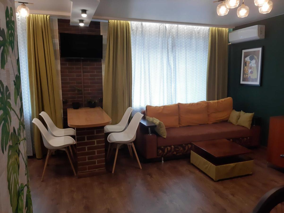 Проспект Победы 90 Tjernihiv Eksteriør billede